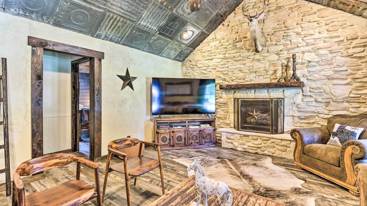 Photo of Livingroom in Sunset