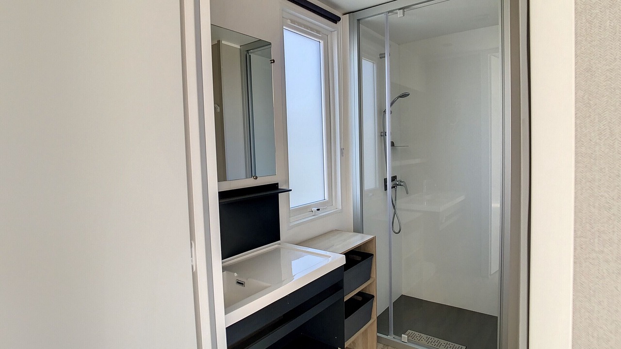 Photo of Bathroom in Jullouville-les-Pins