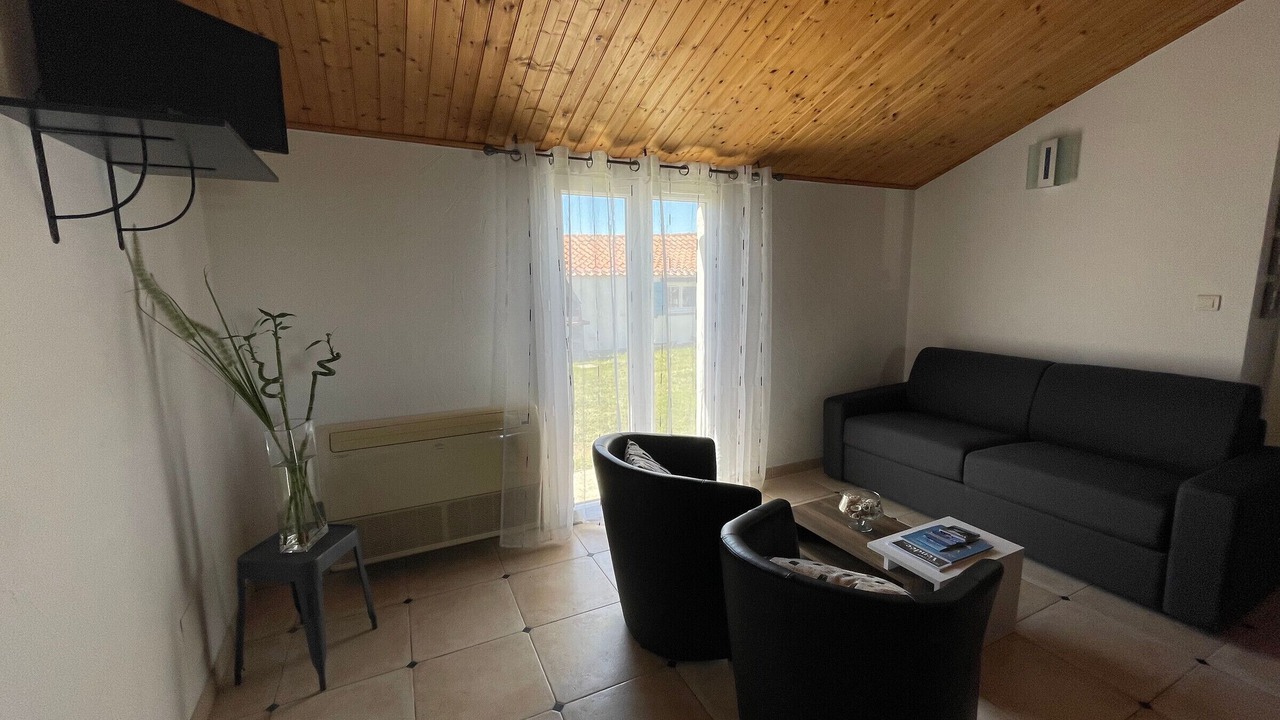 Photo of Livingroom in Bouin