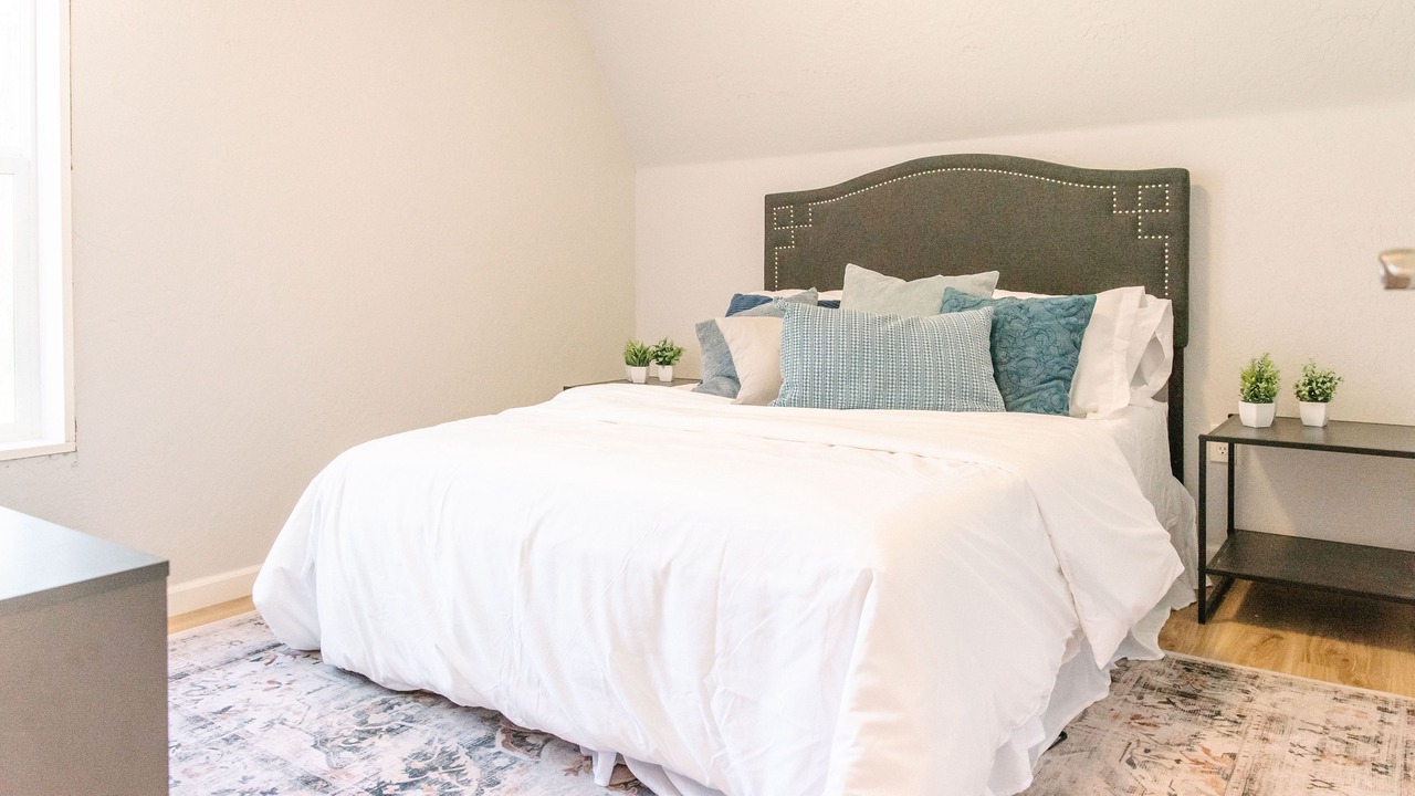 Photo of Others in Donnelly