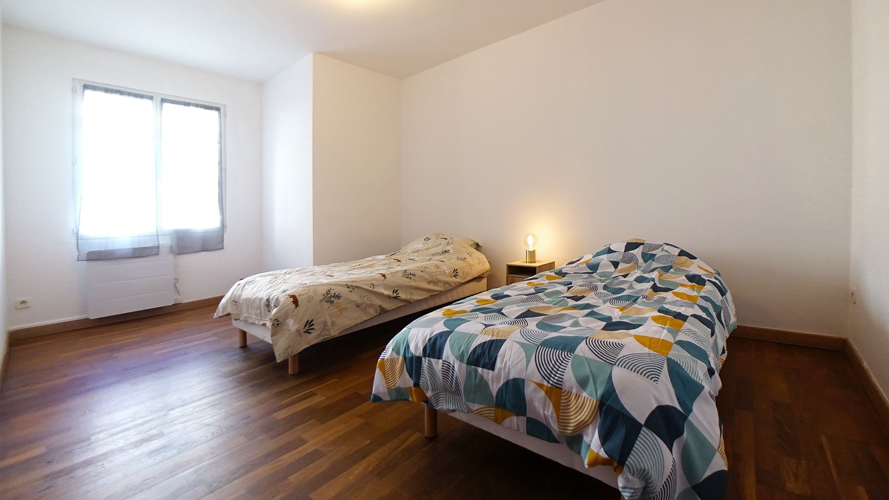 Photo of Bedroom in Cours la Ville
