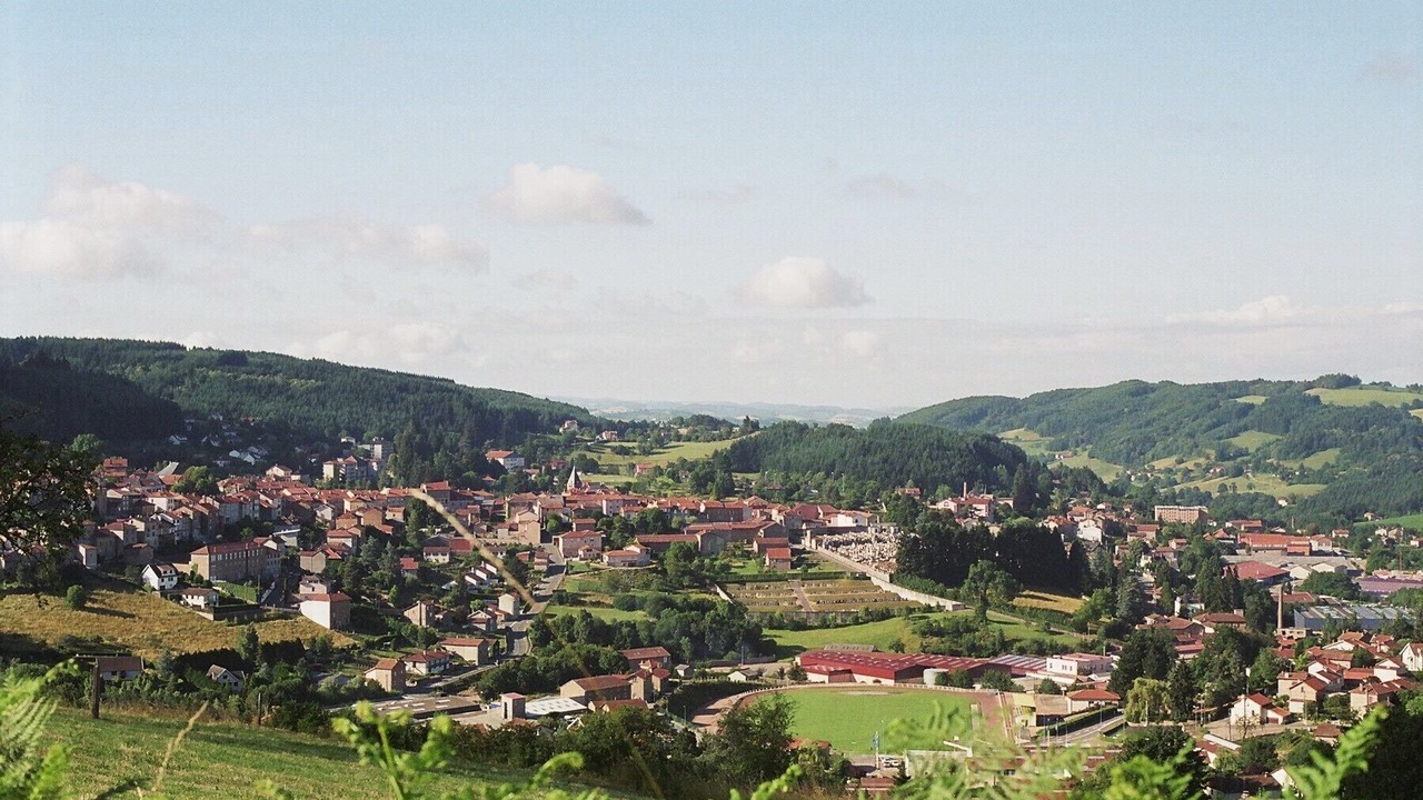 Photo of Outdoor in Cours la Ville