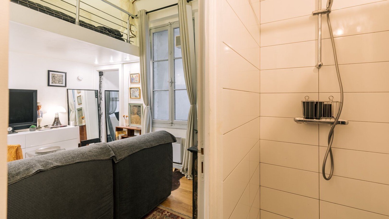 Photo of Bathroom in Les Halles