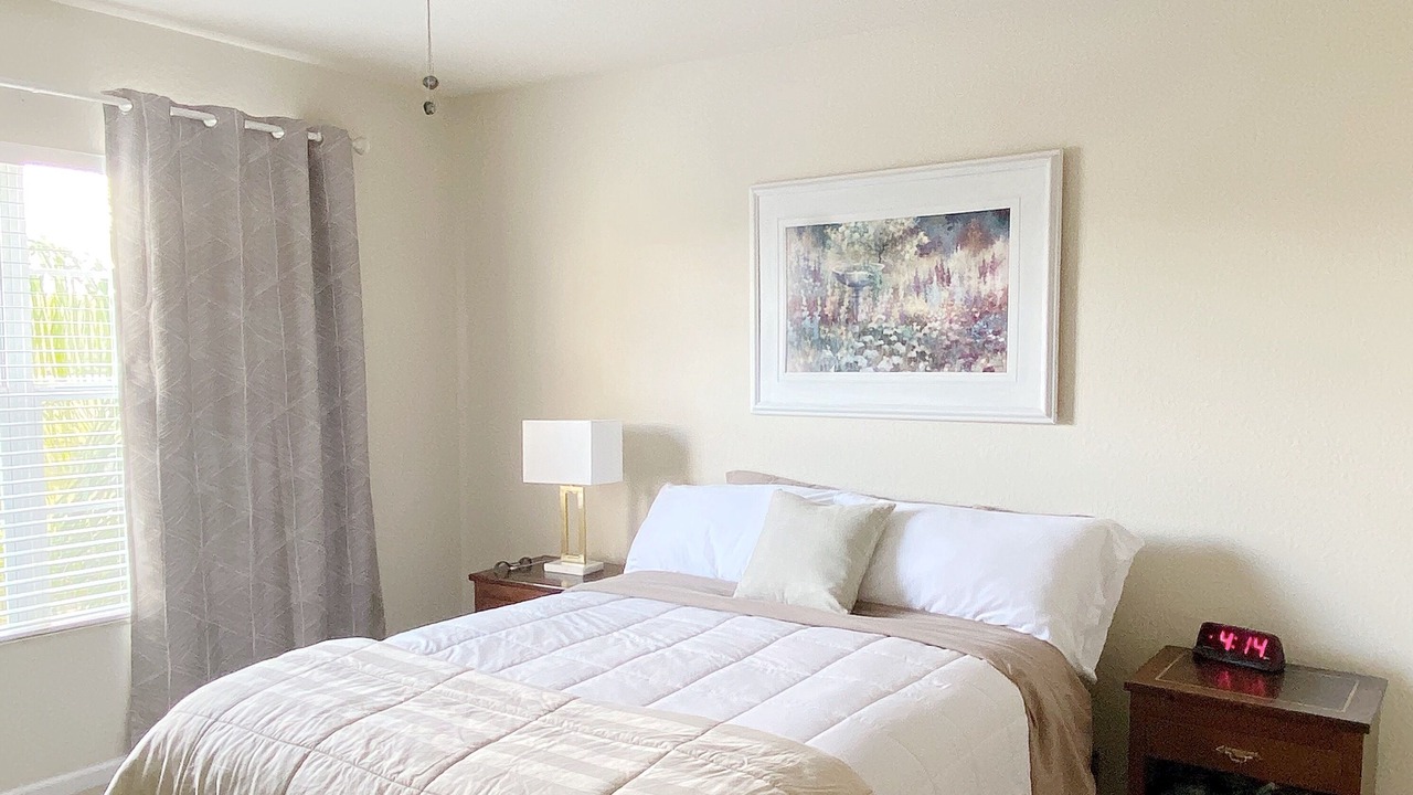 Photo of Bedroom in Trafalgar Village