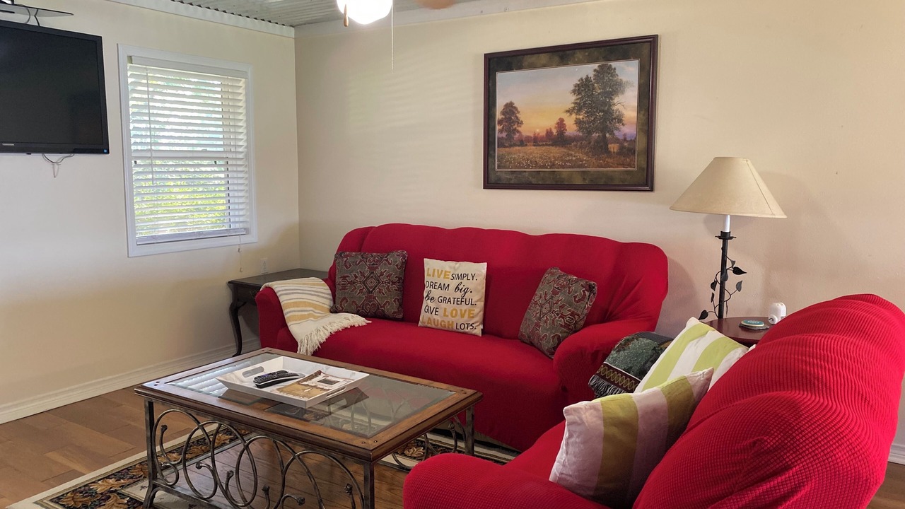 Photo of Livingroom in Farmerville