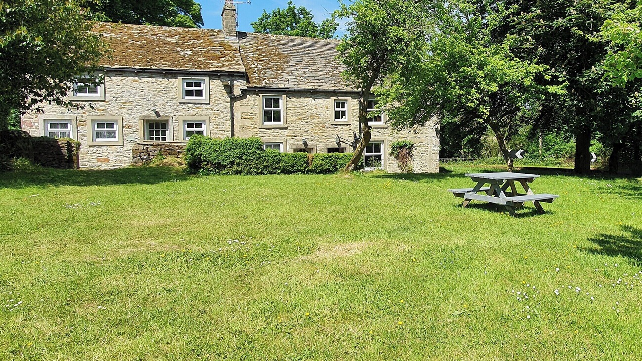 Photo of Outdoor in Draughton