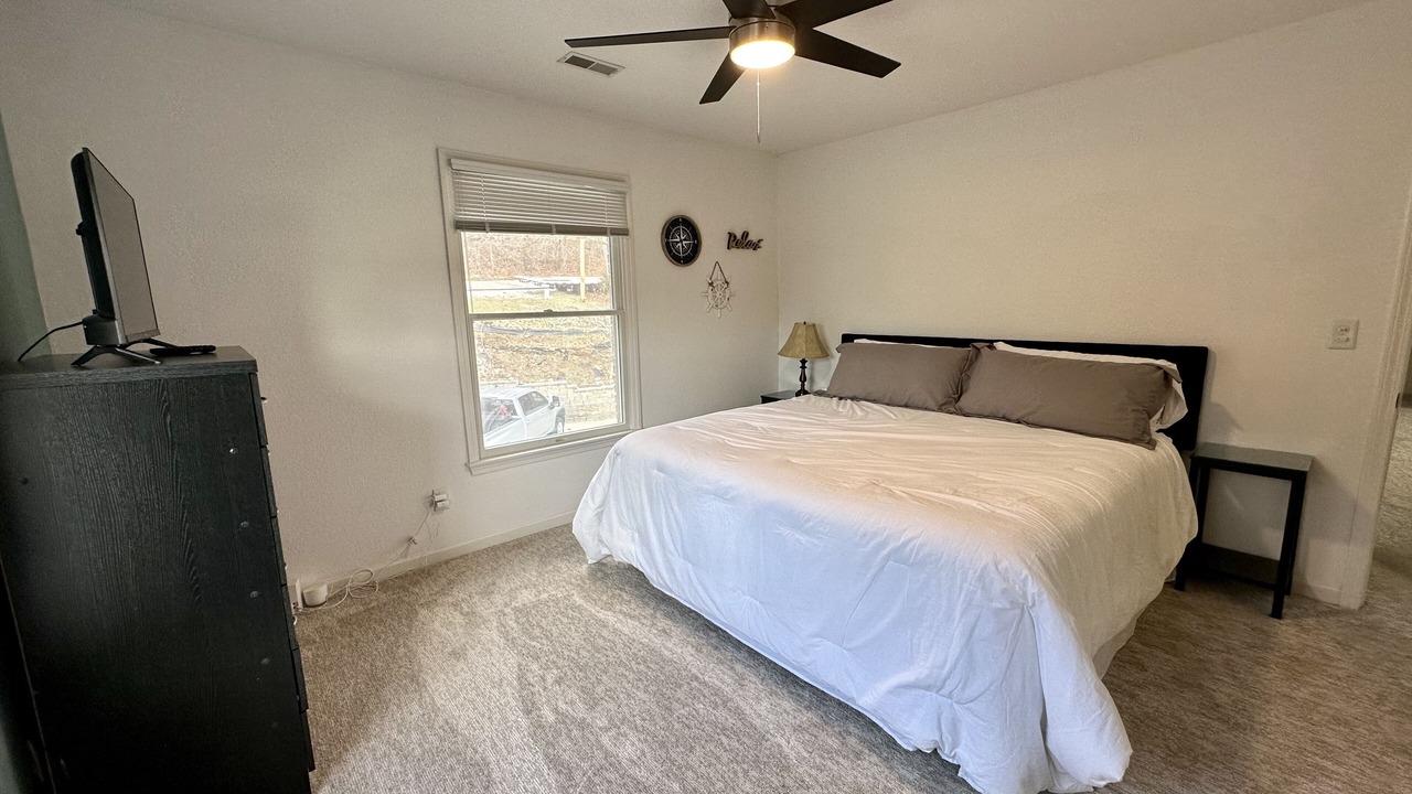 Photo of Bedroom in Lake Ozark