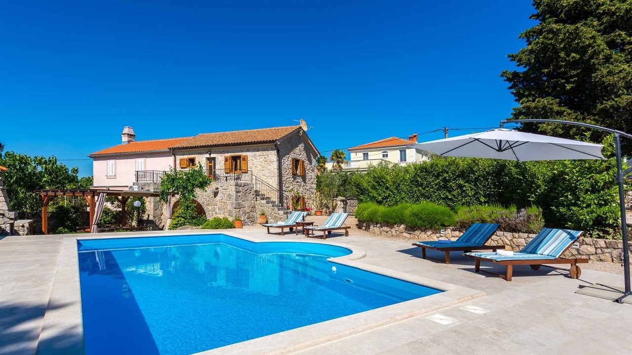 Photo of Outdoor in Rasopasno