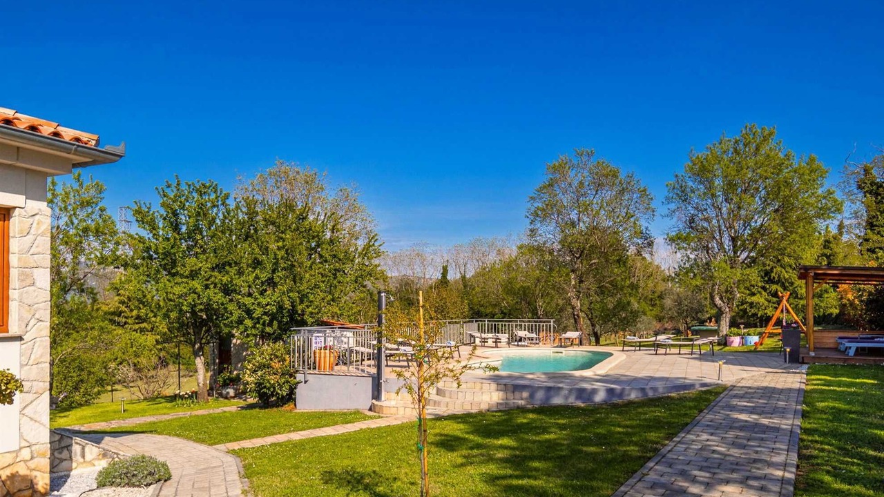 Photo of Outdoor in Nedescina