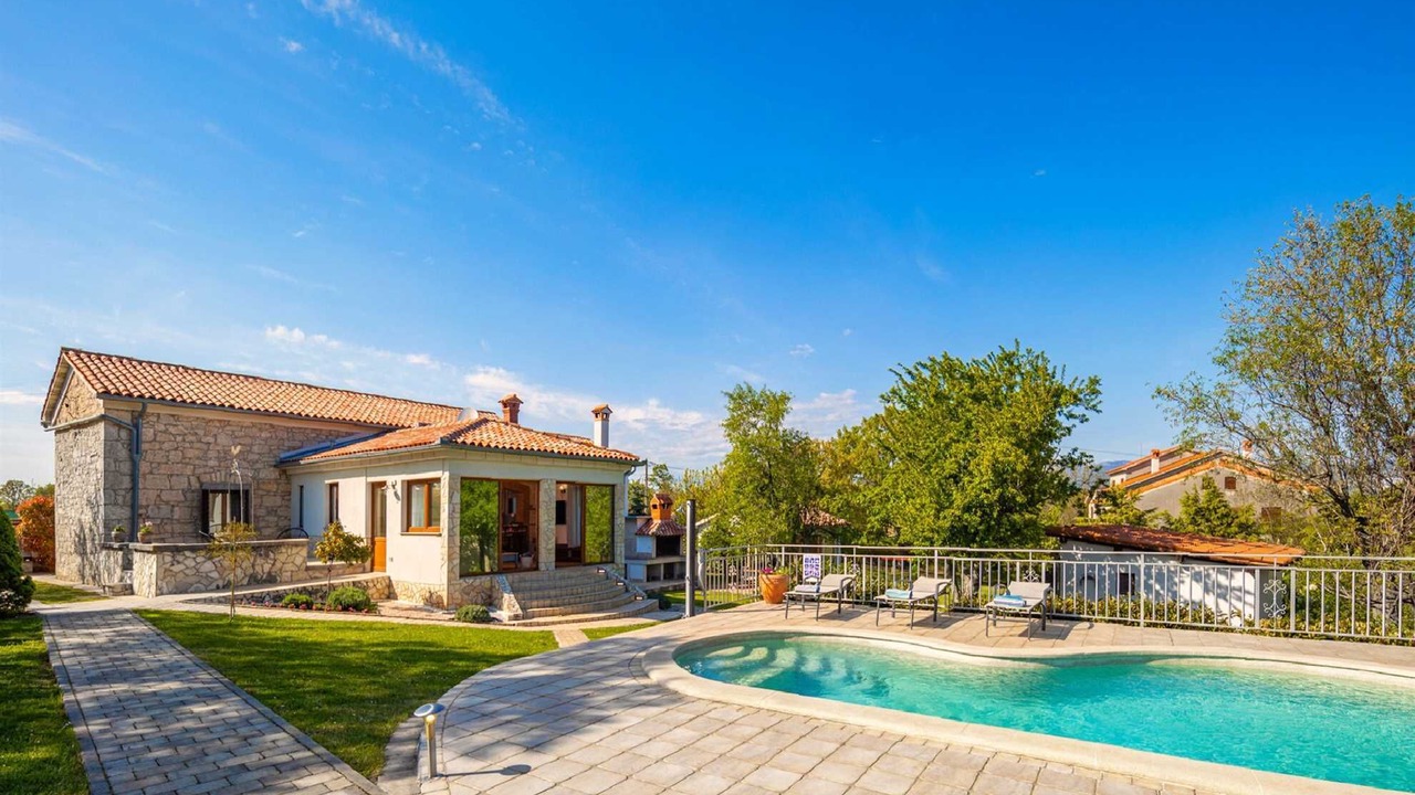 Photo of Outdoor in Nedescina