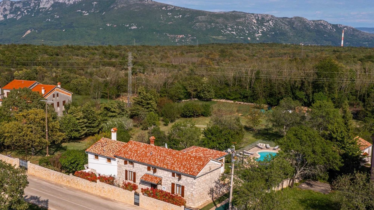 Photo of Outdoor in Nedescina