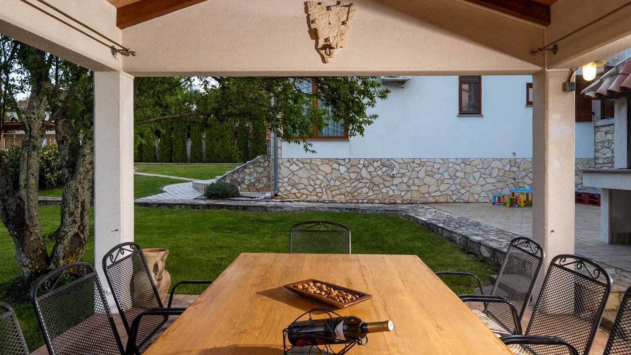Photo of Outdoor in Nedescina