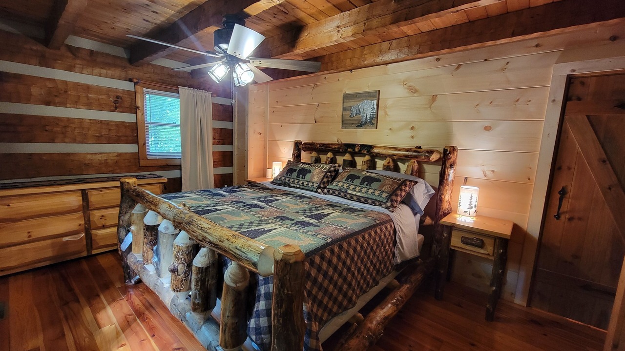 Photo of Bedroom in Jefferson City