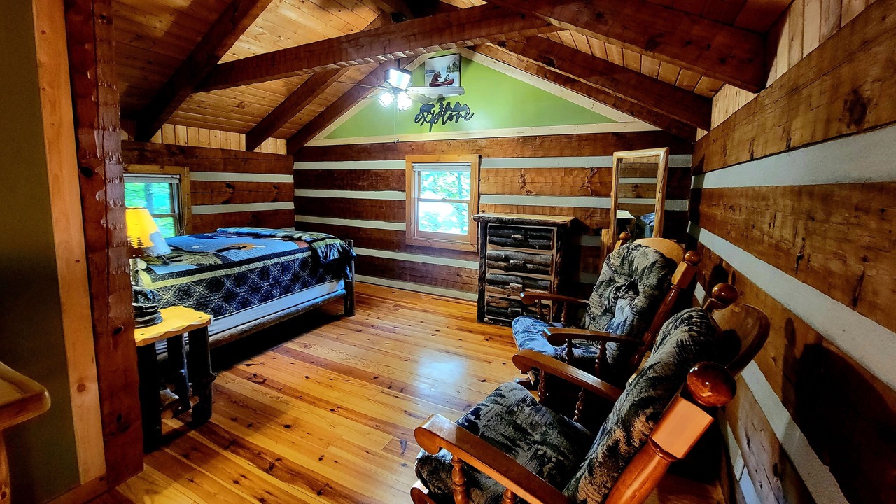 Photo of Bedroom in Jefferson City