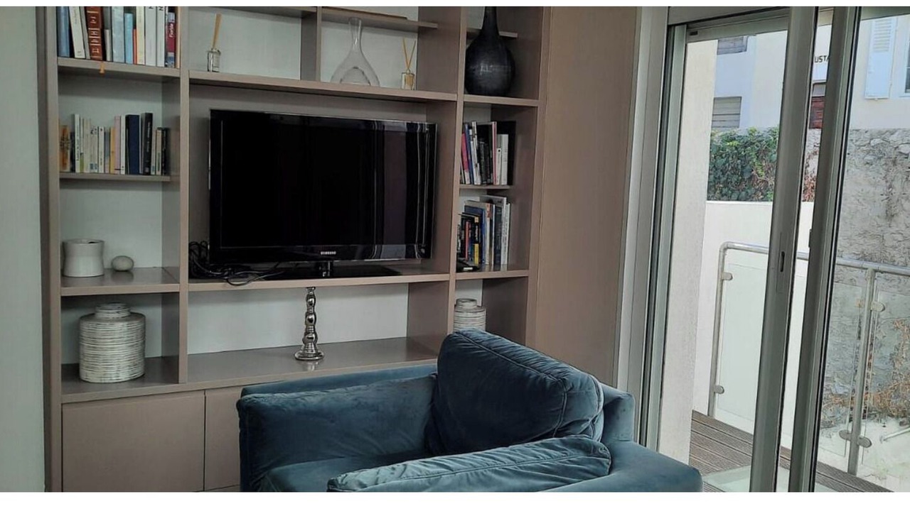 Photo of Livingroom in Endoume