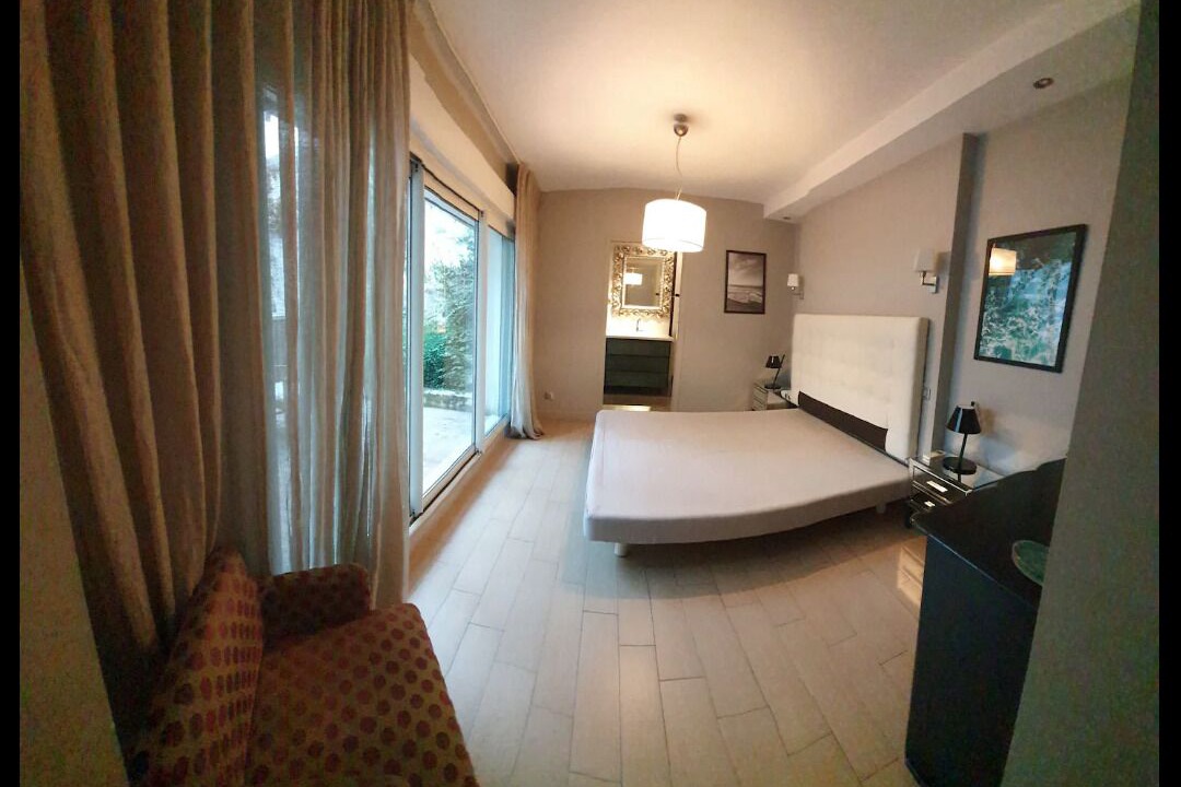 Photo of Bedroom in Endoume