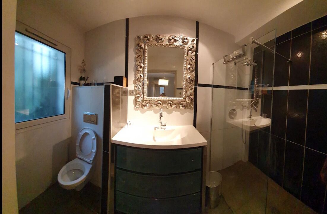 Photo of Bathroom in Endoume