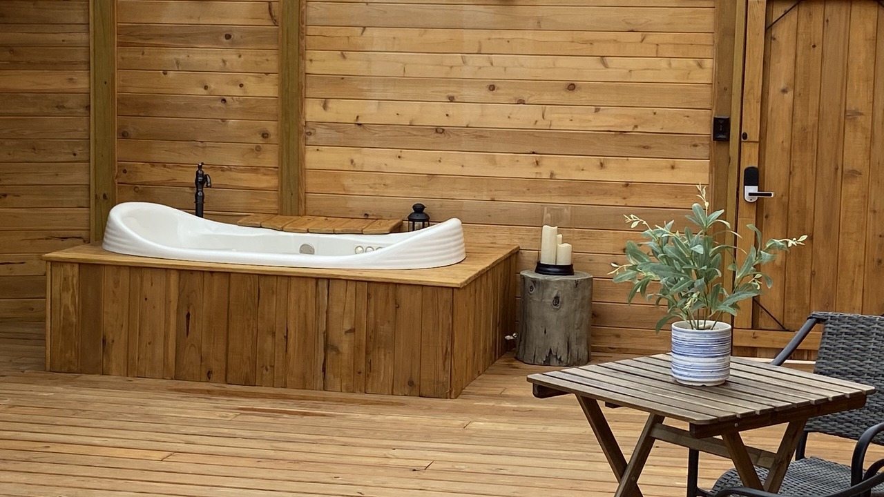 Photo of Patio Balcony in Oatmeal
