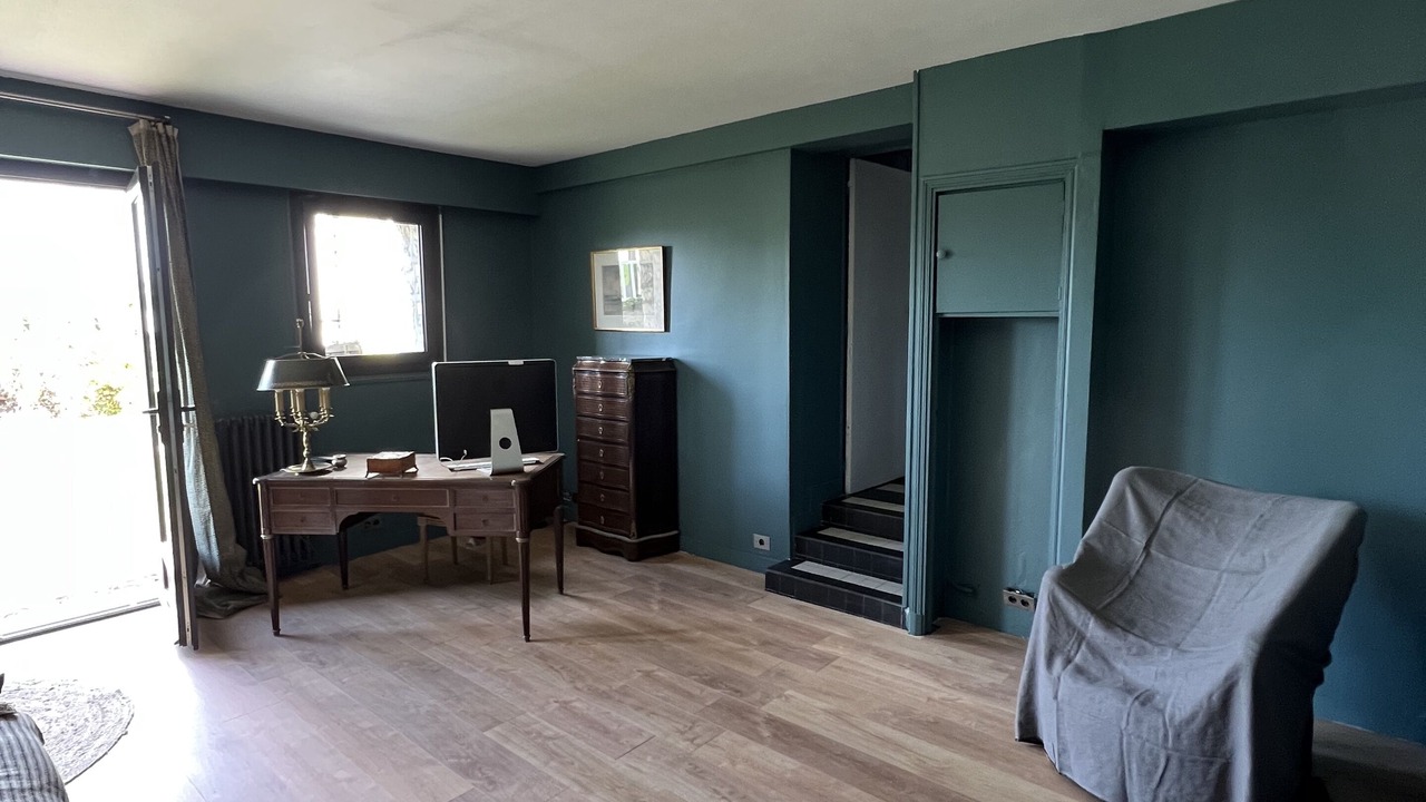 Photo of Livingroom in Notre Dame de la Garenne