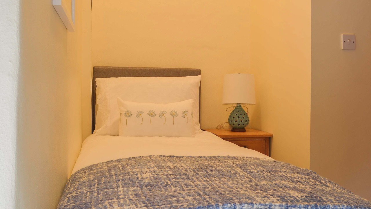 Photo of Bedroom in Middle Mayfield