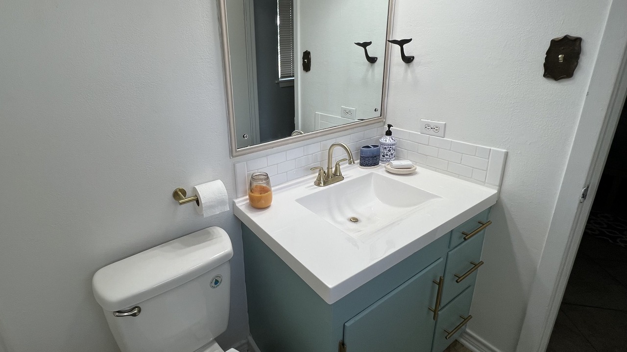 Photo of Bathroom in Aransas Pass
