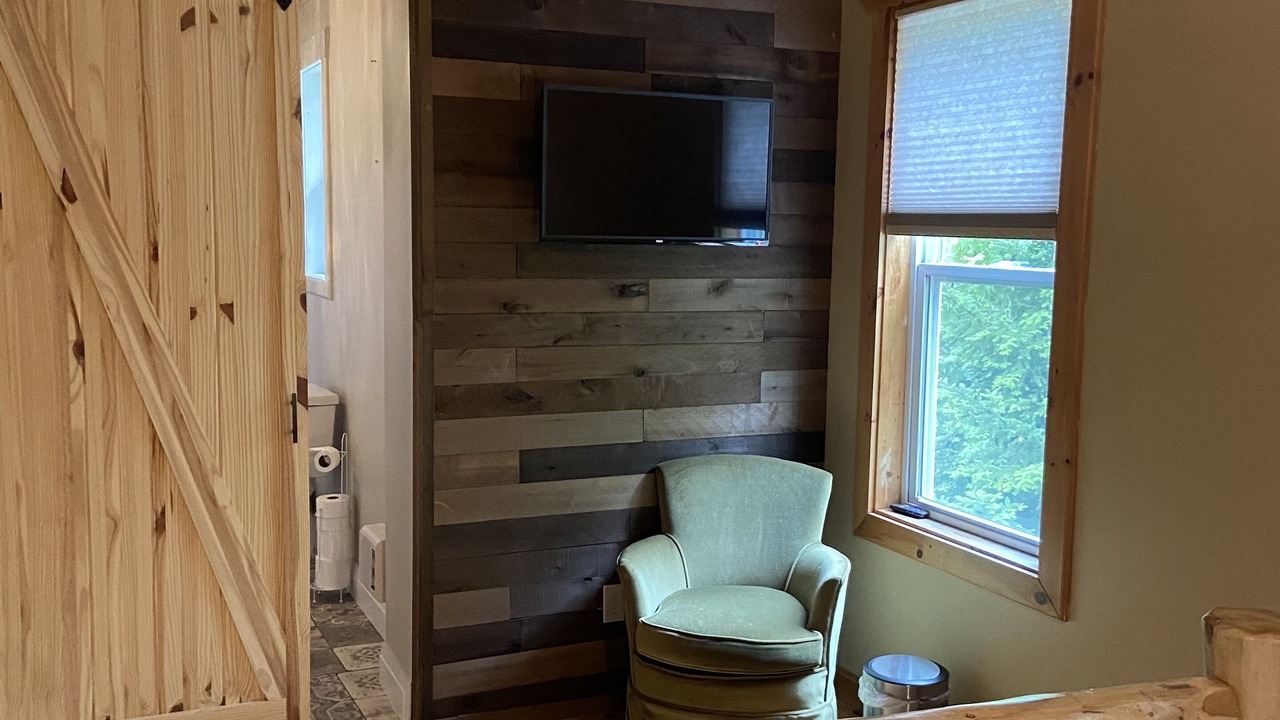 Photo of Bedroom in Tobermory