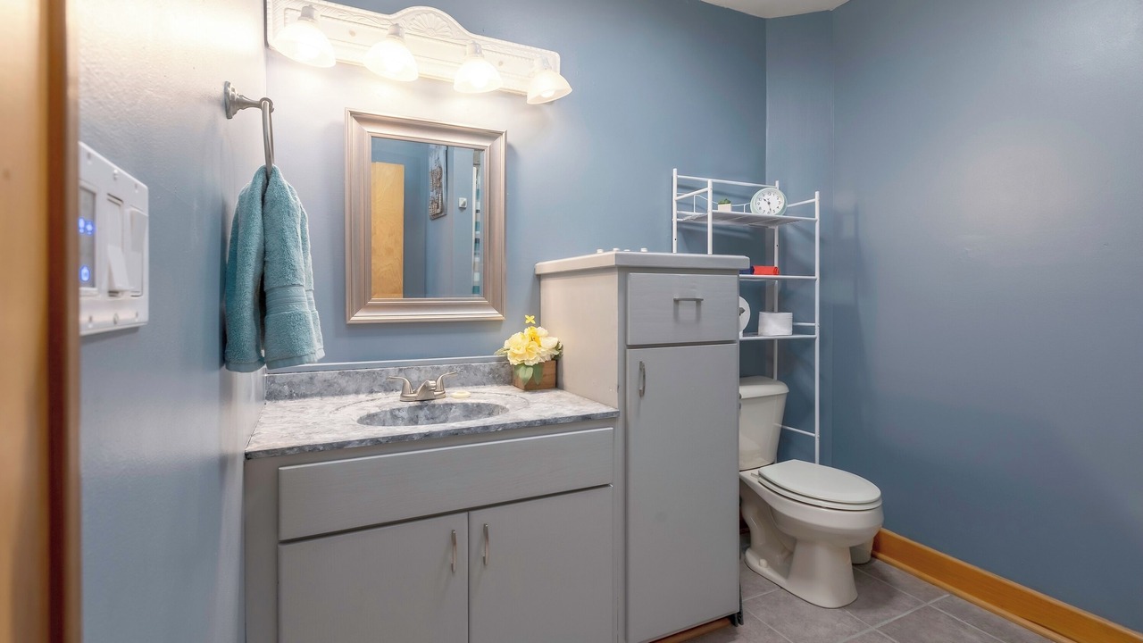 Photo of Bathroom in Murphysboro
