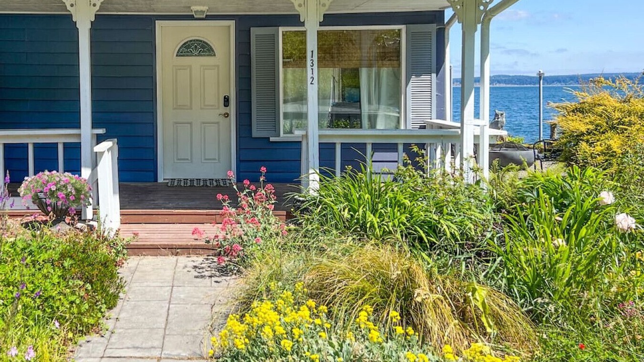 Photo of Others in Adelma Beach