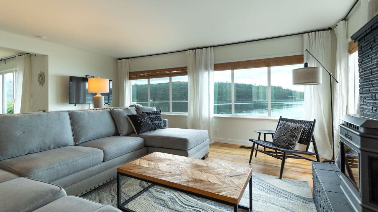 Photo of Others in Adelma Beach