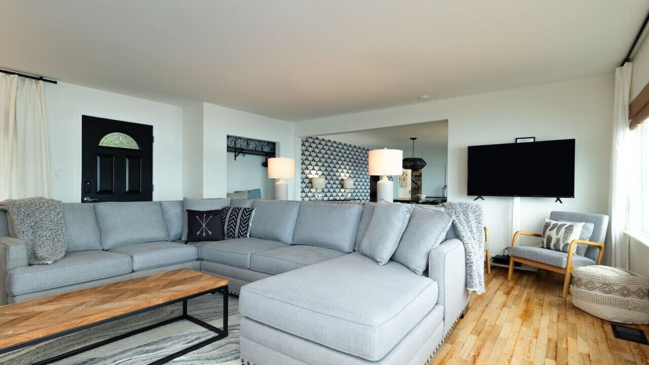 Photo of Others in Adelma Beach