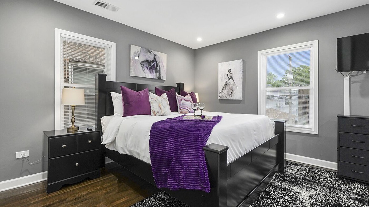 Photo of Bedroom in Forestview