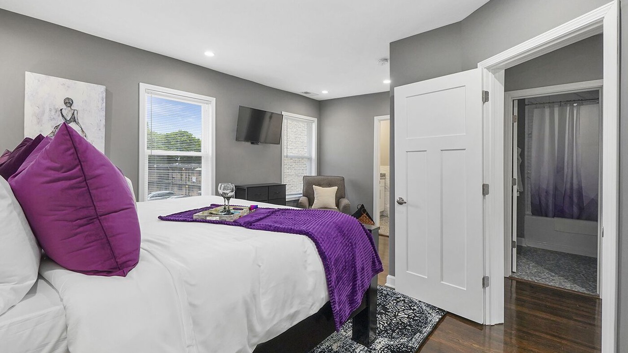 Photo of Bedroom in Forestview