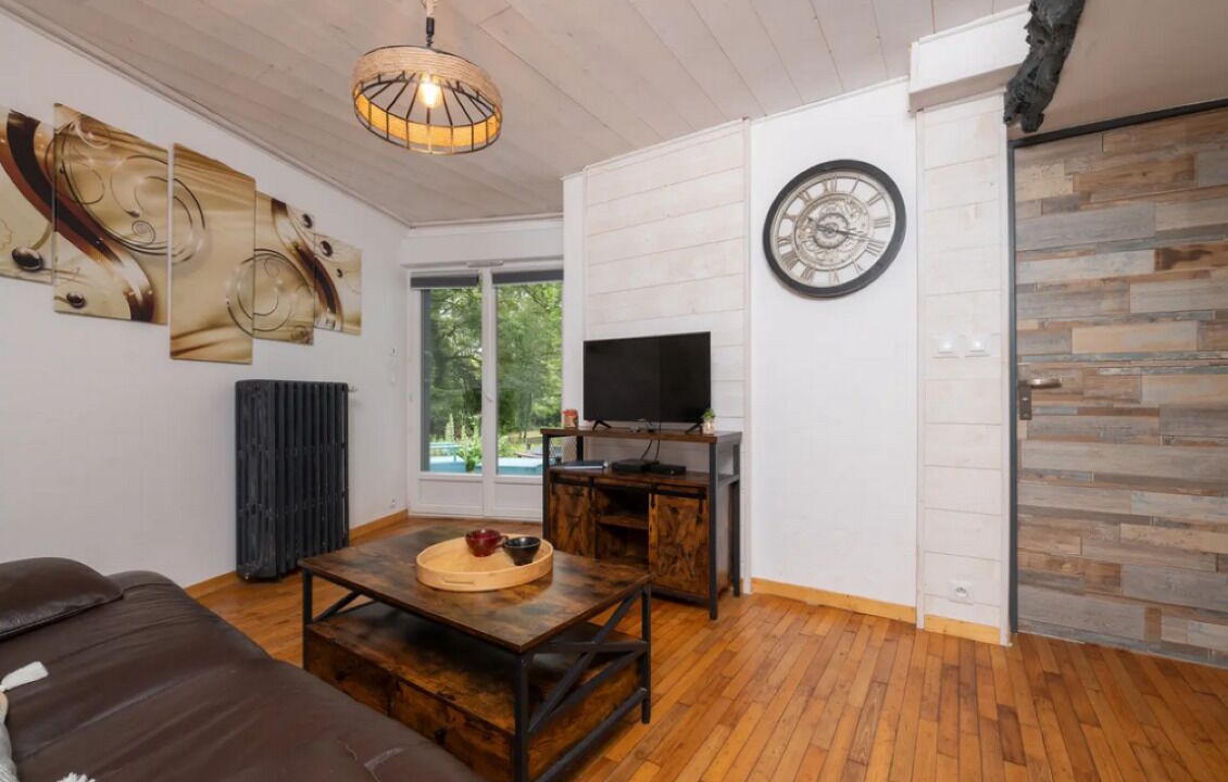 Photo of Livingroom in Meslan