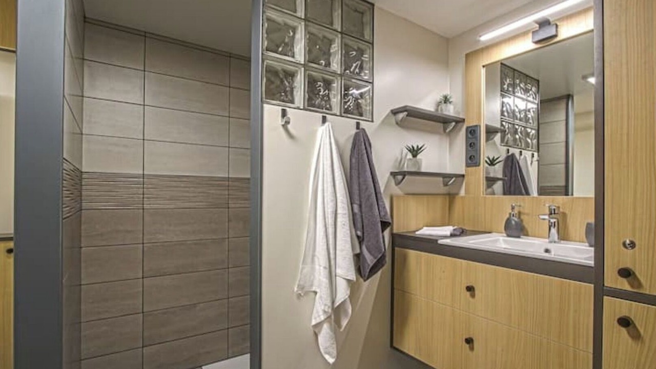 Photo of Bathroom in Sainte Marie - Saint Leon