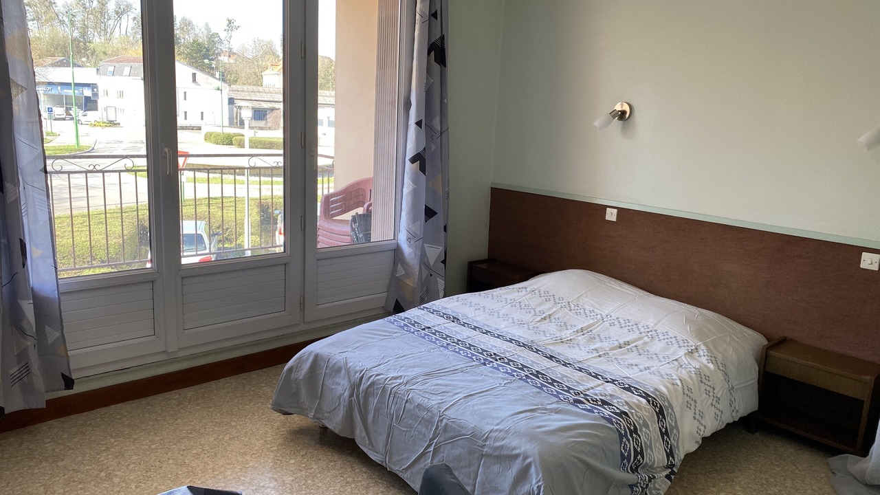 Photo of Bedroom in Bourbonne-les-Bains