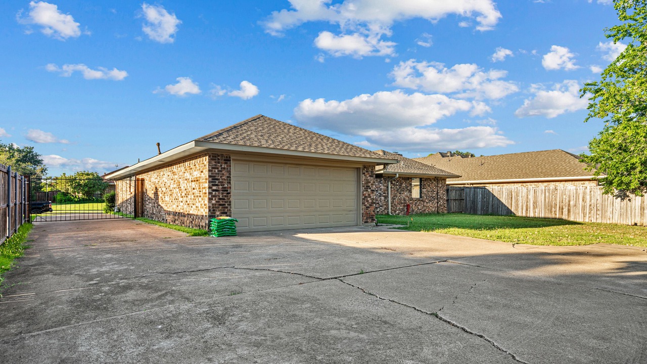 Photo of Outdoor in Southwest Carrollton