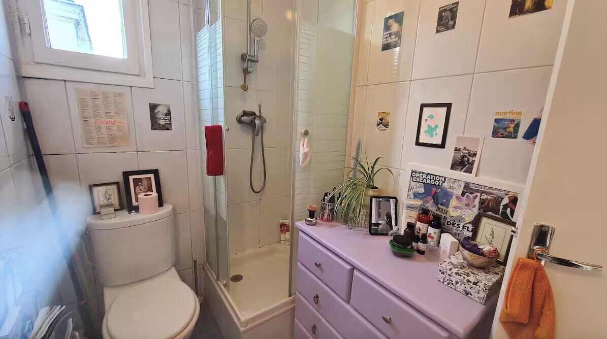 Photo of Bathroom in 18th Arrondissement