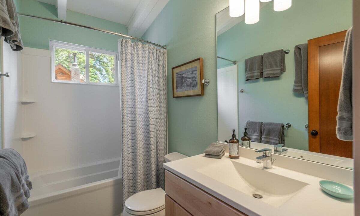 Photo of Bathroom in Carnelian Bay