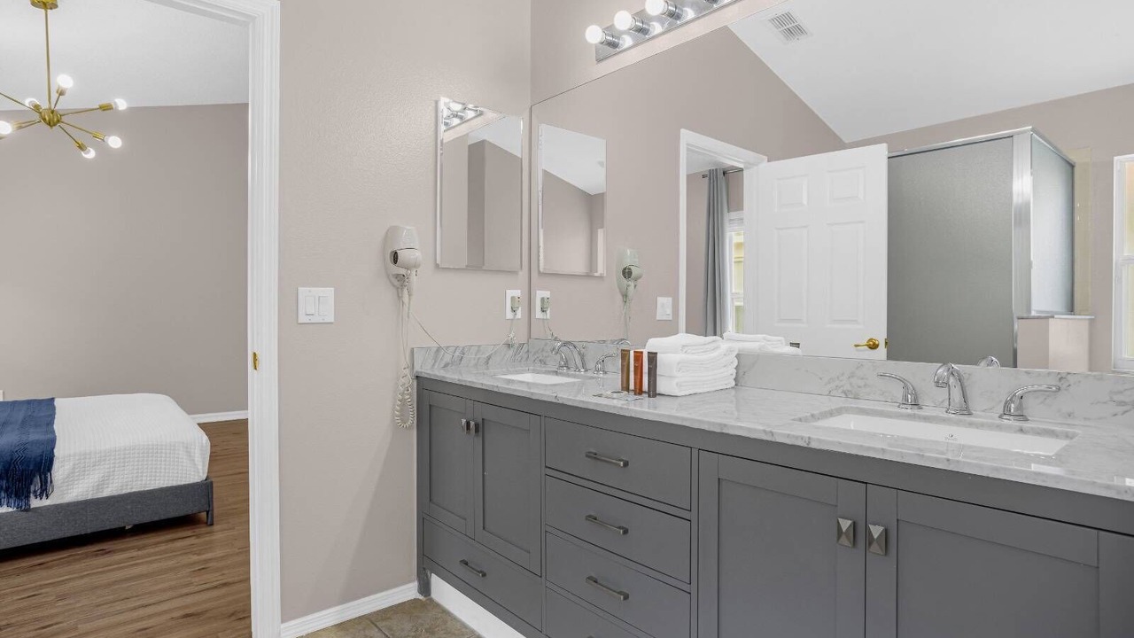 Photo of Bathroom in Windsor Palms