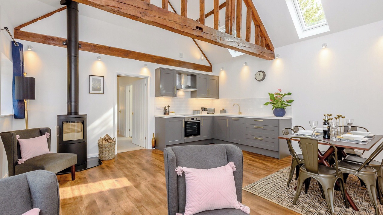 Photo of Others in Tangmere