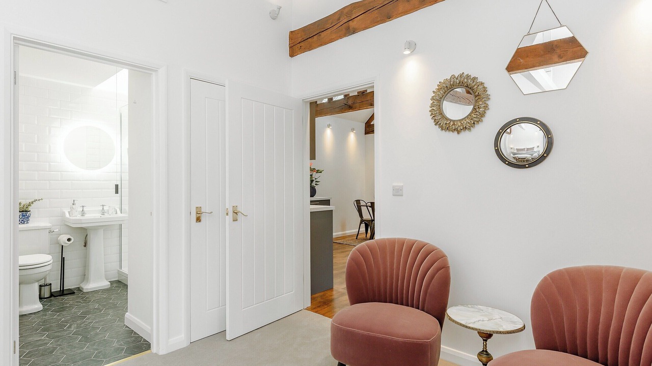 Photo of Others in Tangmere