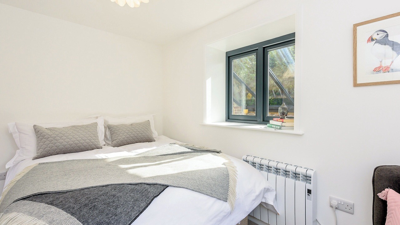 Photo of Others in Tangmere