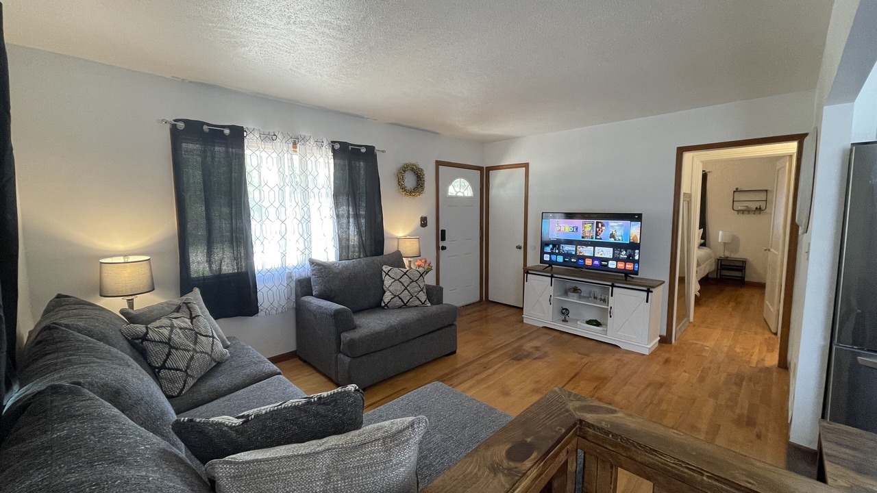 Photo of Livingroom in Salina