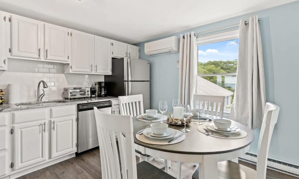 Photo of Others in Rye