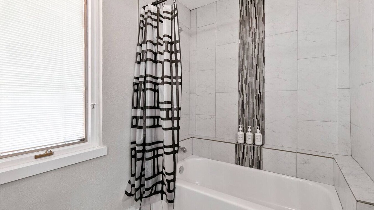 Photo of Bathroom in Grand Prairie