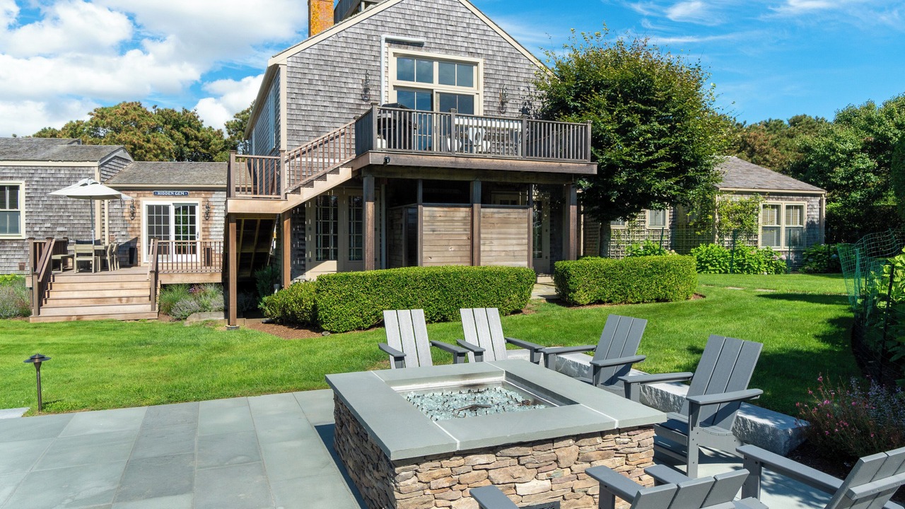 Photo of Patio Balcony in Surfside