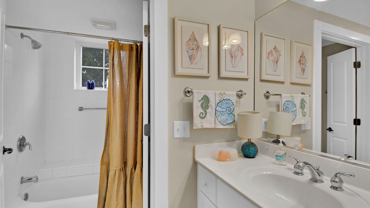 Photo of Others in Saint Simons Heights