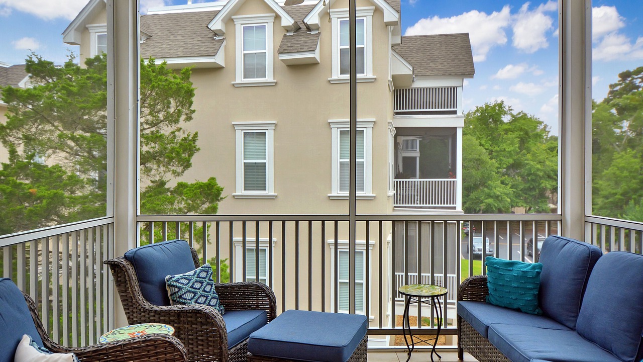 Photo of Others in Saint Simons Heights