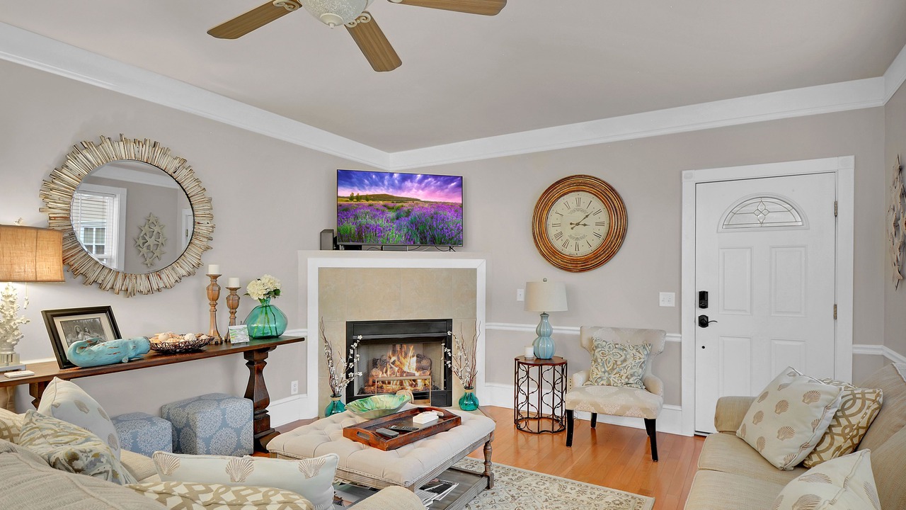 Photo of Others in Saint Simons Heights