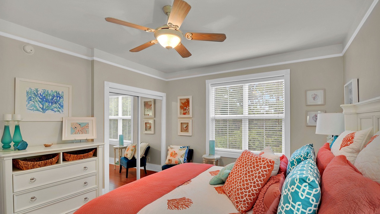 Photo of Others in Saint Simons Heights